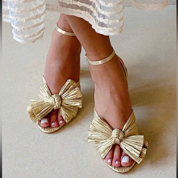 Shoes - Cream / champagne Bow front open toe heeled sandals cylinder thick heels